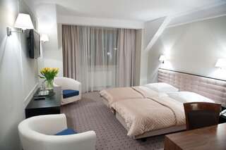 Отель Hotel Focus Люблин Двухместный номер с 1 кроватью или 2 отдельными кроватями-15