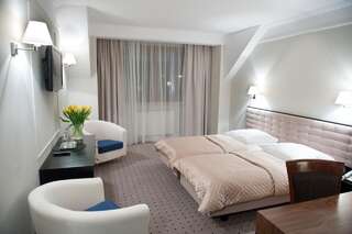 Отель Hotel Focus Люблин Двухместный номер с 1 кроватью или 2 отдельными кроватями-5